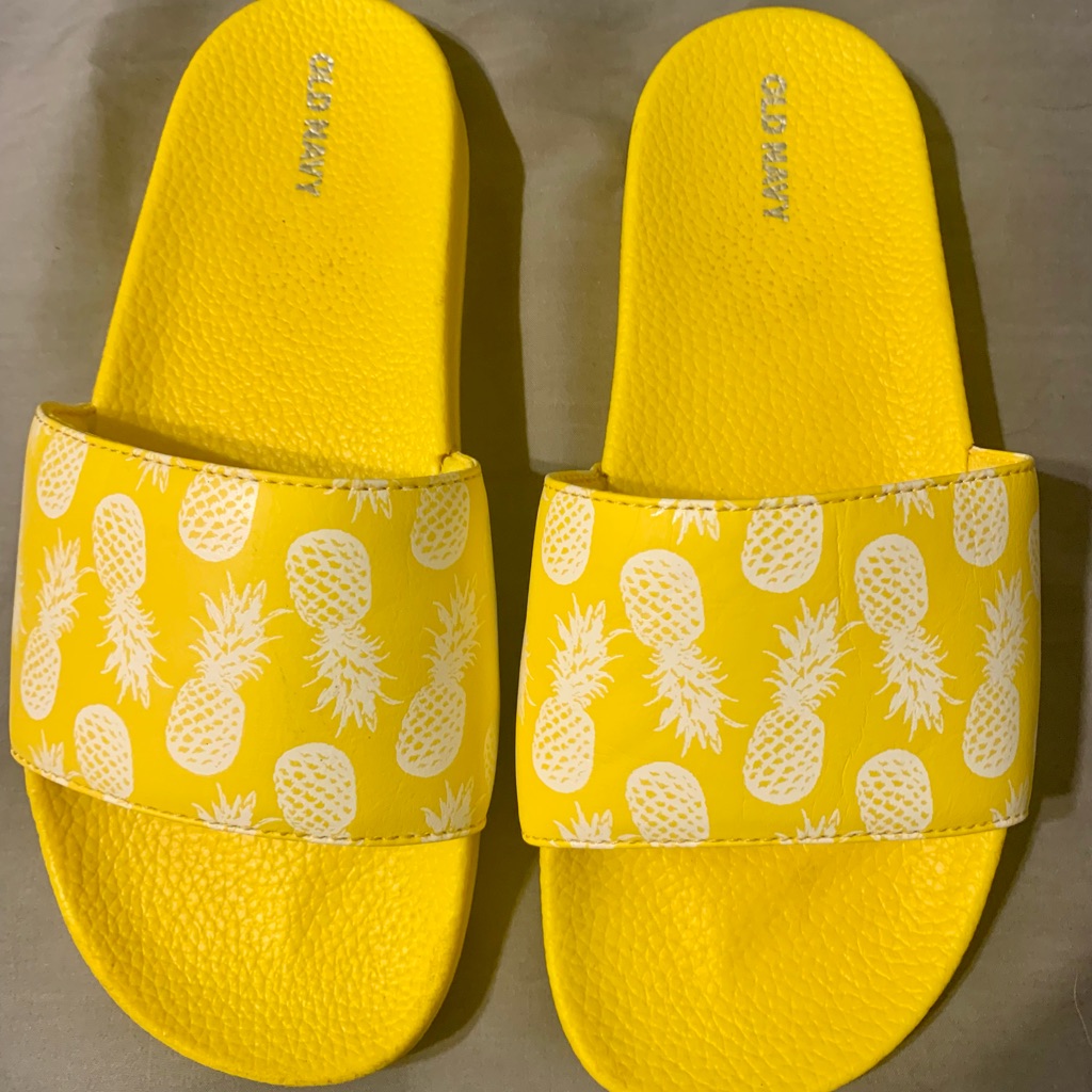 Pineapple Slides